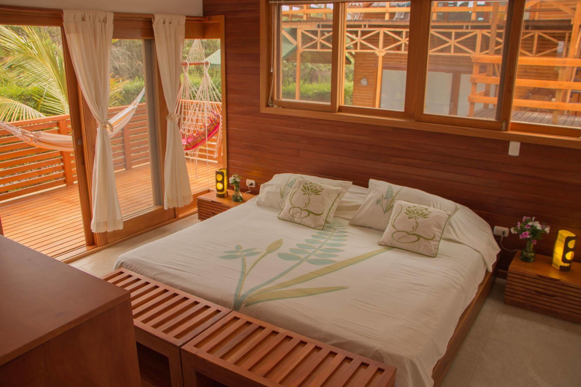 Chez Manany Galapagos Ecolodge Puerto Villamil Exterior foto